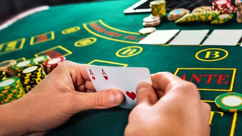 Texas Hold’em là biến thể phổ biến nhất trong Poker Tournament